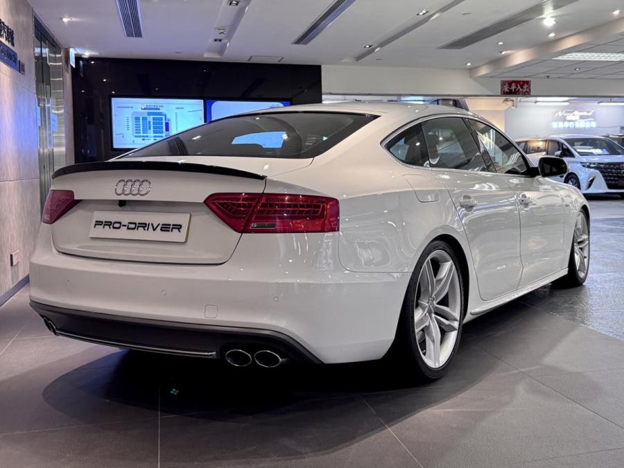 S5 SPORTBACK 3.0TFSI QUATTRO - Image 2